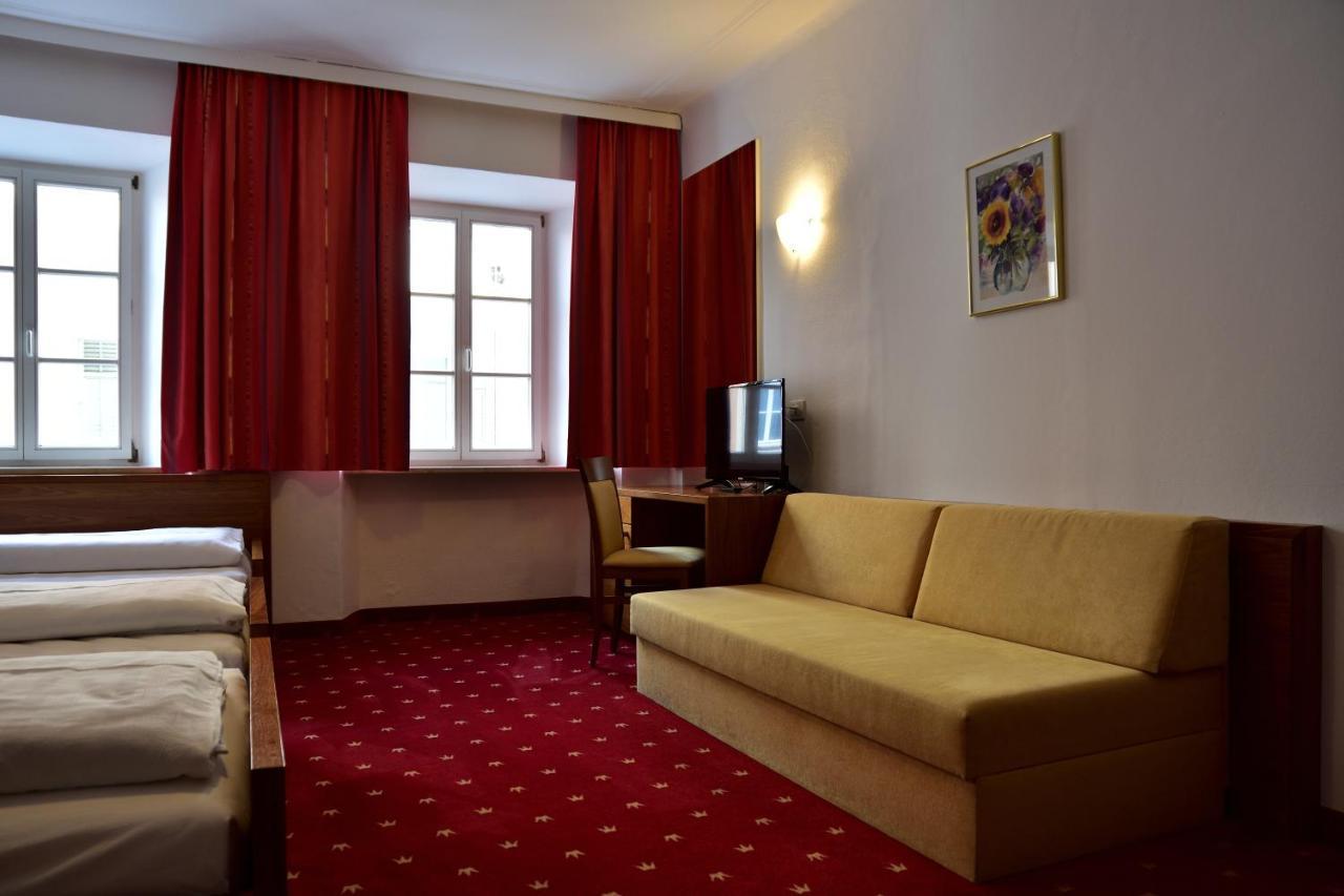 Hotel Krone بَرونيكو المظهر الخارجي الصورة