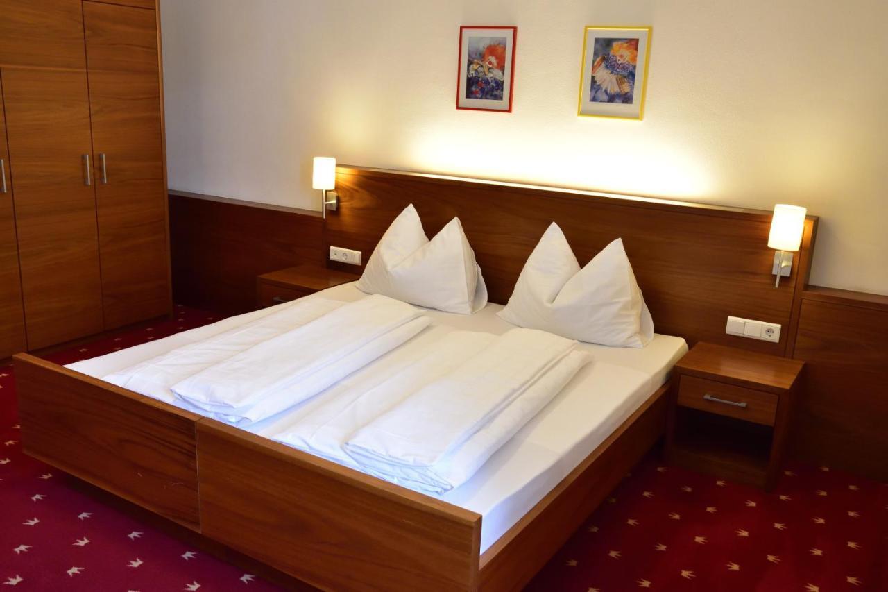 Hotel Krone بَرونيكو المظهر الخارجي الصورة