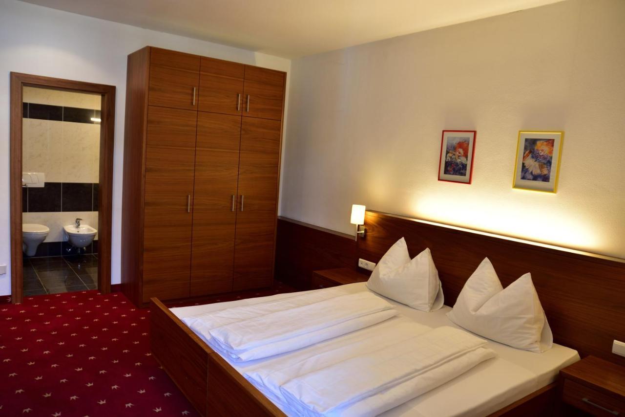 Hotel Krone بَرونيكو المظهر الخارجي الصورة