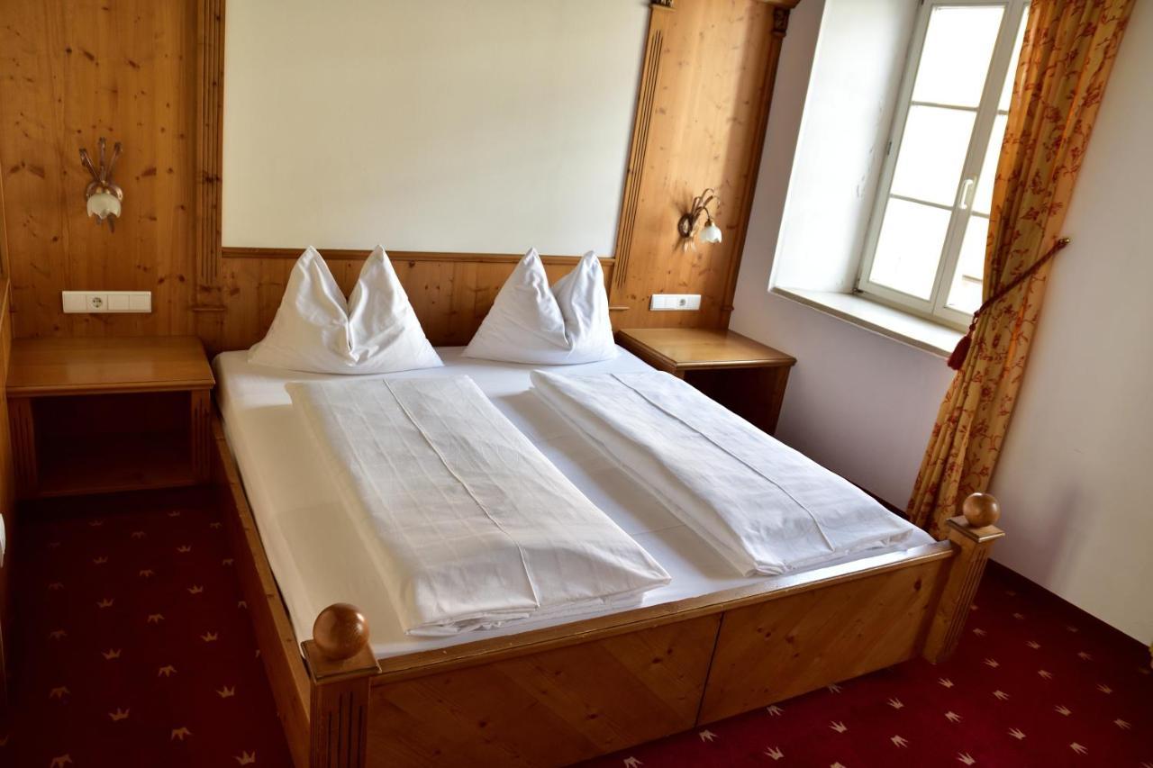 Hotel Krone بَرونيكو المظهر الخارجي الصورة