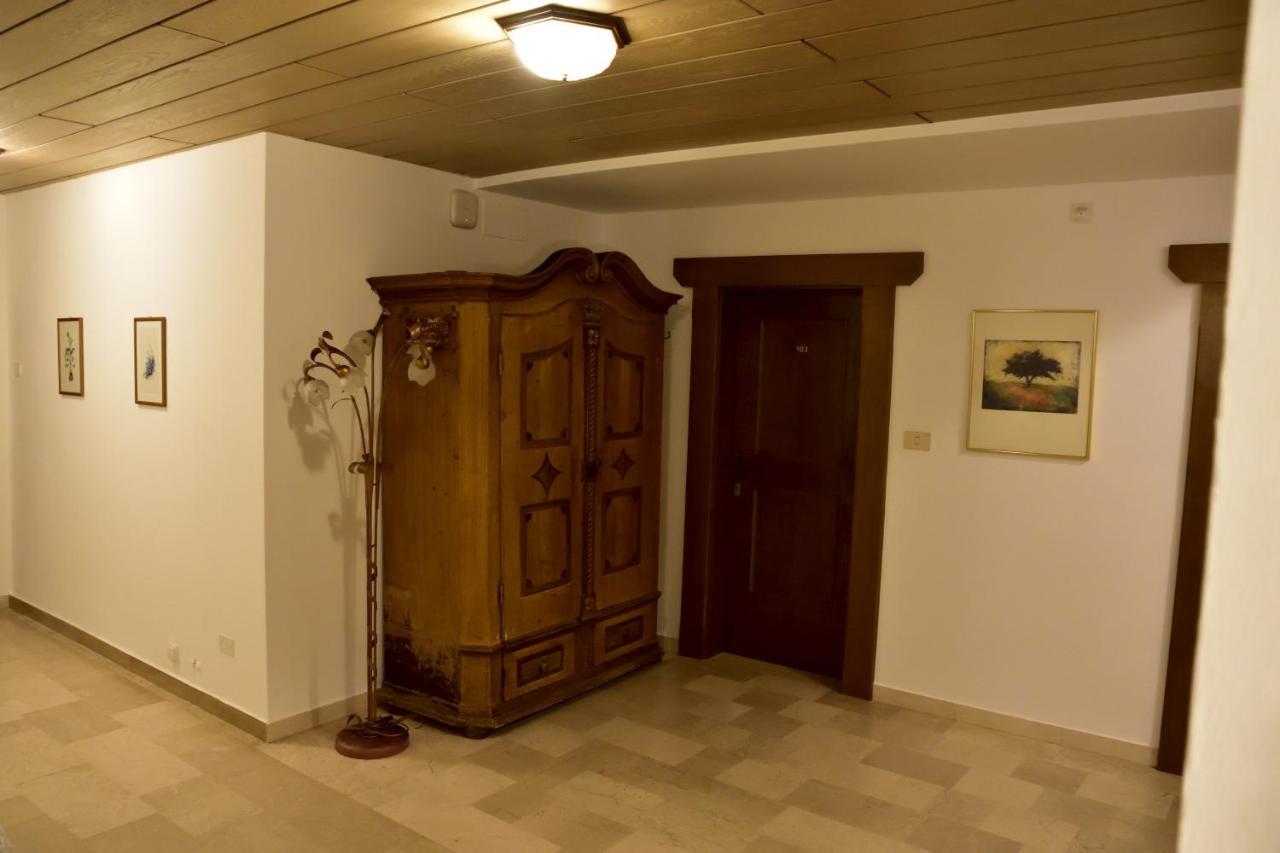 Hotel Krone بَرونيكو المظهر الخارجي الصورة