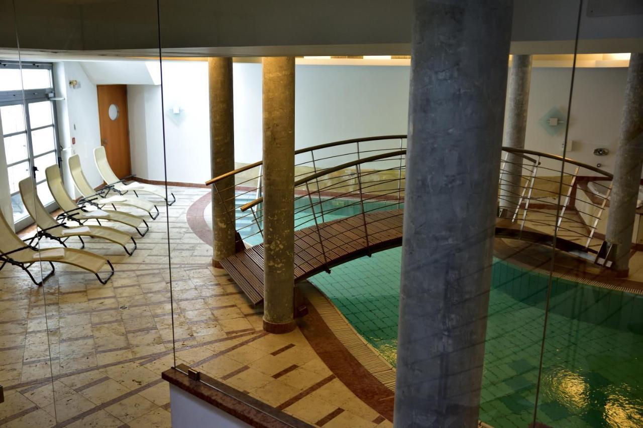 Hotel Krone بَرونيكو المظهر الخارجي الصورة